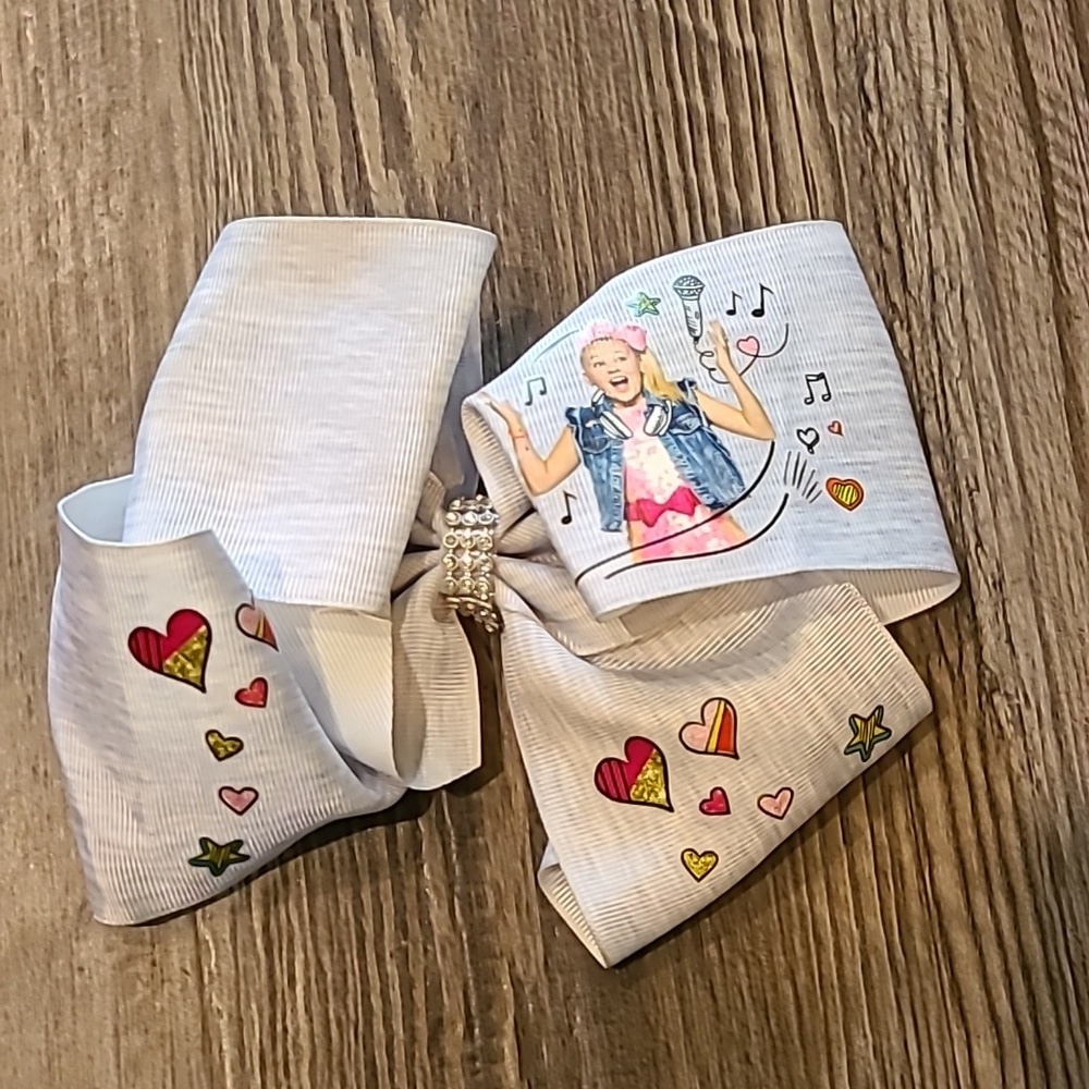 Jojo Siwa Heart with Jojo Bow